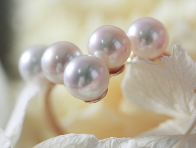 八月份的诞生石，七月的诞生石是什么石