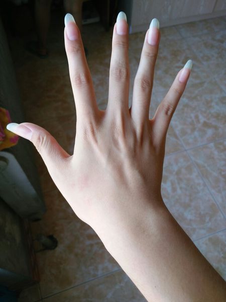 什么手是漏财手，手缝大的人漏财吗