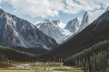 9种身上有灵性的征兆知乎，真正有神保护你的特征