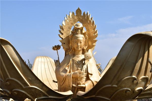 文殊菩萨的供奉讲究什么（供文殊菩萨的注意和禁忌）