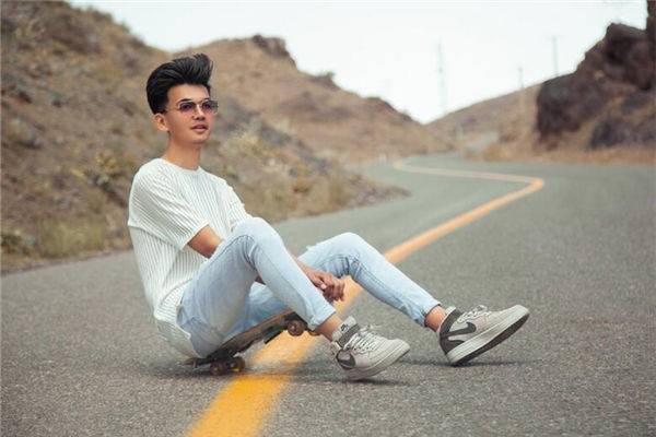 什么样面相的男人花心，对老婆好的好男人面相