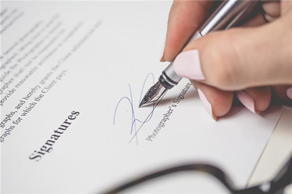 梦见姓名是什么意思（梦见一个清晰的名字）