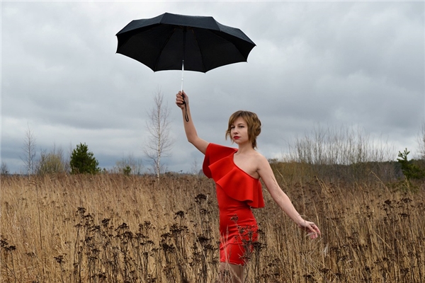 塌鼻子面相解析图，鼻子塌面相就不好吗