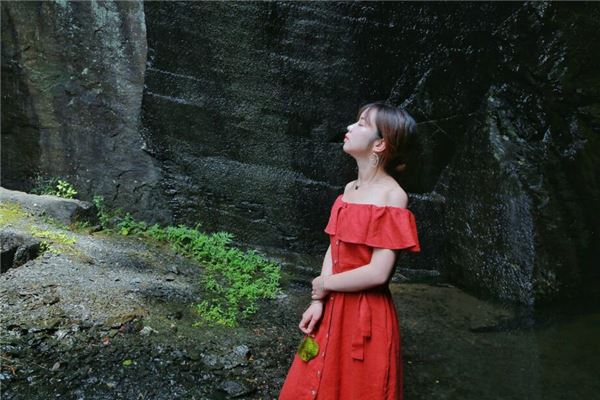 招风耳好不好男孩（男孩子长招风耳好不好）