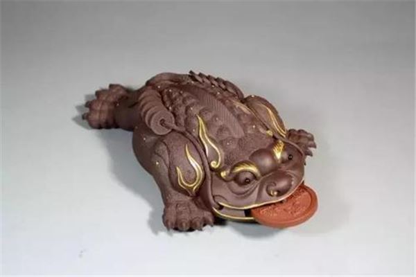 招财金蟾怎么摆放才正确（招财金蟾怎么摆放才正确）