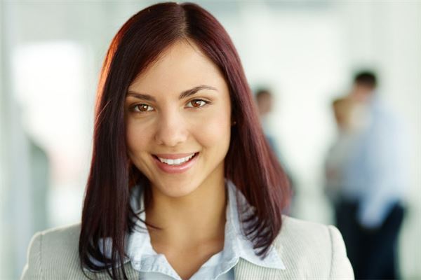 女人左上眼皮跳的预兆时辰，男人左眼跳是吉还是凶