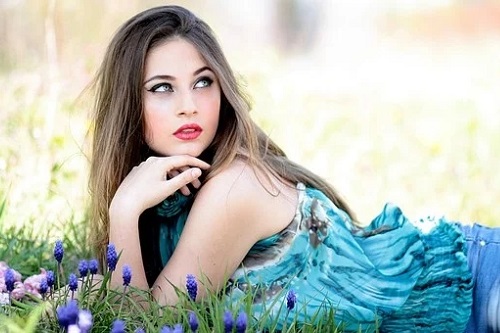 天蝎女为什么气质都很好啊（天蝎女耐看气质出尘）