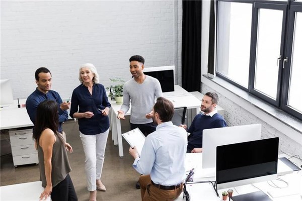 梦见老上级好不好（梦见以前的上级领导）