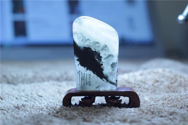 梦见偷玉是啥预兆周公解梦（梦见自己偷别人的玉）