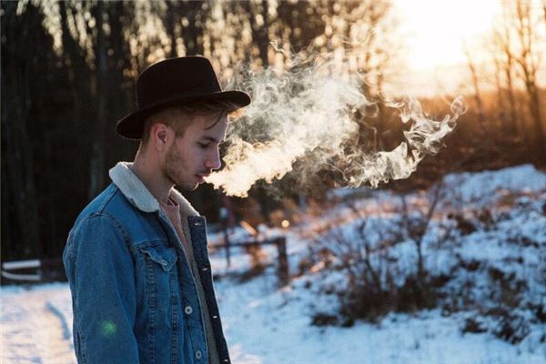 男生花心的面相（花心女人的六大面相特征）