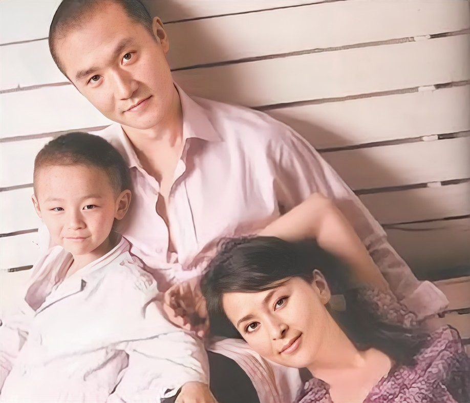 黄志忠个人资料简介老婆，黄志忠属什么生肖