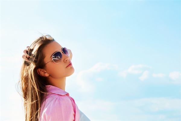 属于富贵命的嘴型面相女,有富贵命的女孩面相 属于富贵命的嘴型面相女,有富贵命的女孩面相