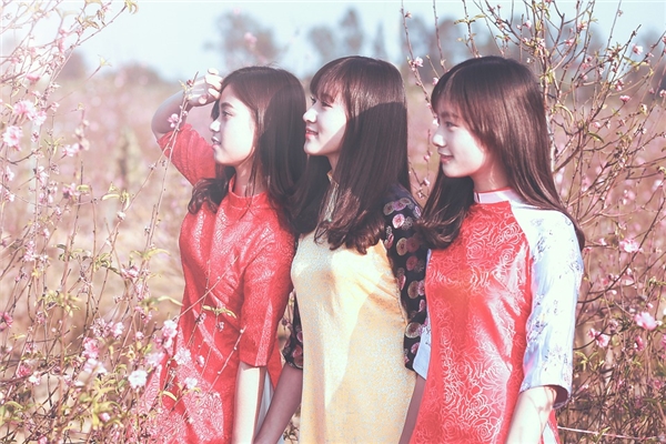 喜欢贪欲的女人面相特征,妩媚有吸引力的女人面相 喜欢贪欲的女人面相特征,妩媚有吸引力的女人面相