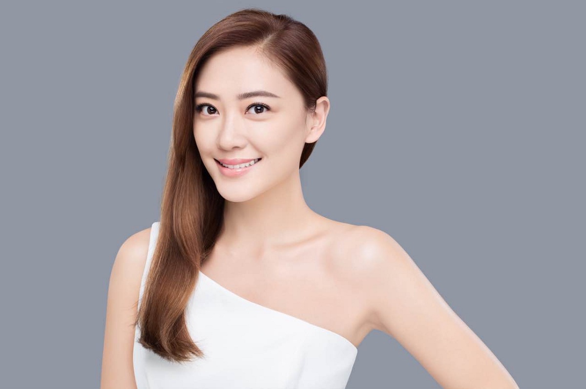 应采儿个人资料简介及星座（应采儿个人资料简介图片）