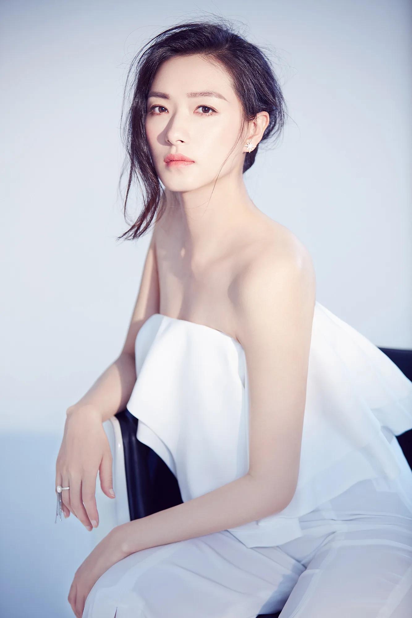 万茜个人资料简介图片新闻（万茜什么星座）