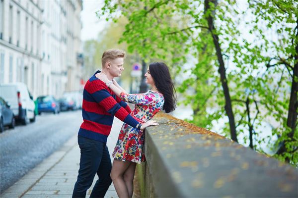 1993年跟1983年适合吗，1983年男和1993年女结合