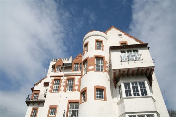 二手房什么样的房子不能买，马云为啥说2025年房价如葱