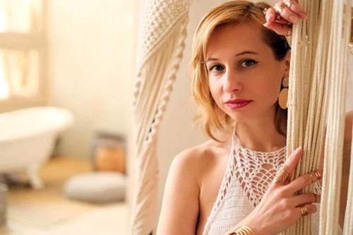 最让同性嫉妒的星座女排行（女人们都嫉妒的星座女）