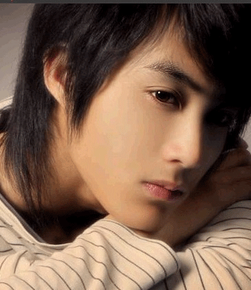 隐藏内心真实情感的男人（最会隐藏心事的星座）