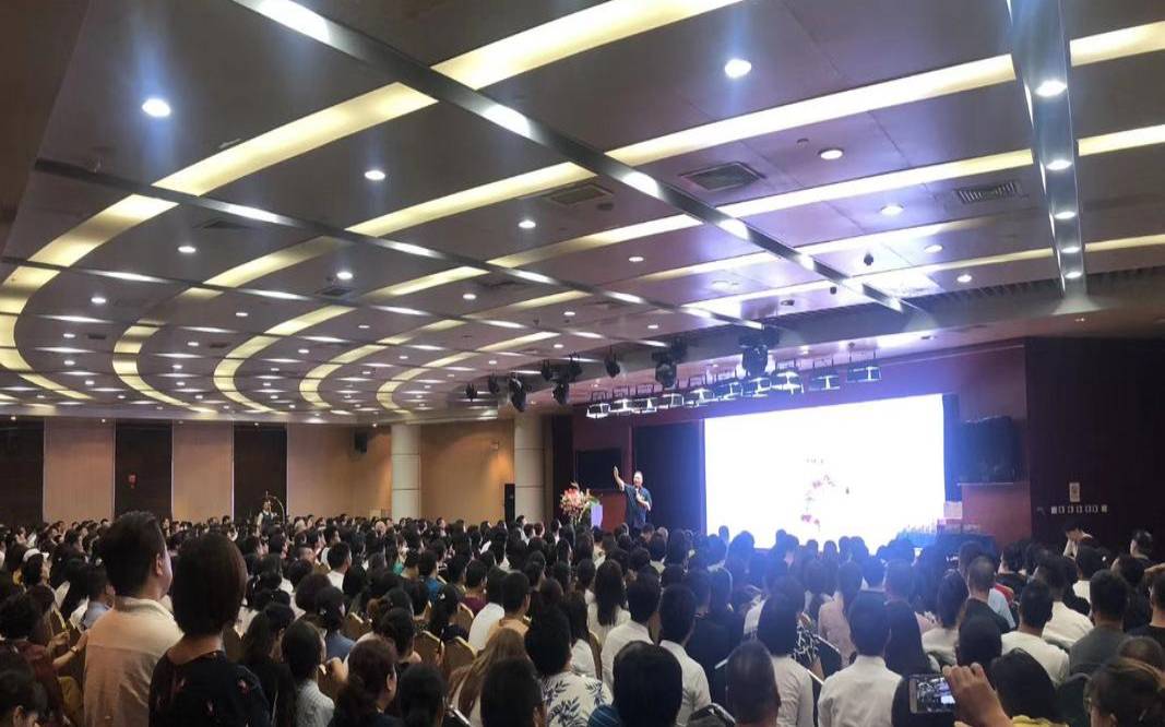 生辰八字起名,傍晚出生的女宝宝怎么样起名 生辰八字起名,傍晚出生的女宝宝怎么样起名