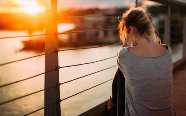 狮子座如何面对办公室恋情