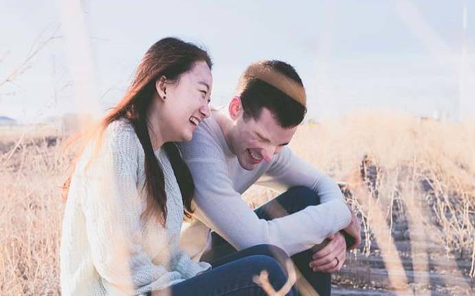 摩羯座如何面对办公室恋情