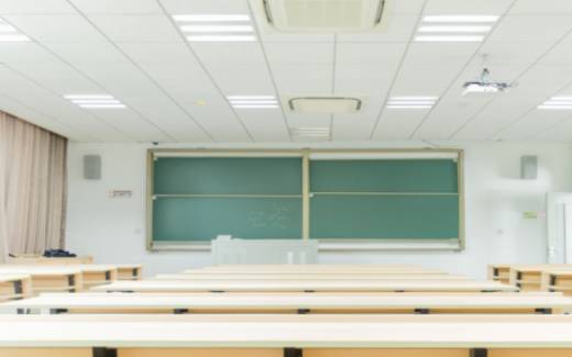 梦见上学迟到了 梦见上学迟到了