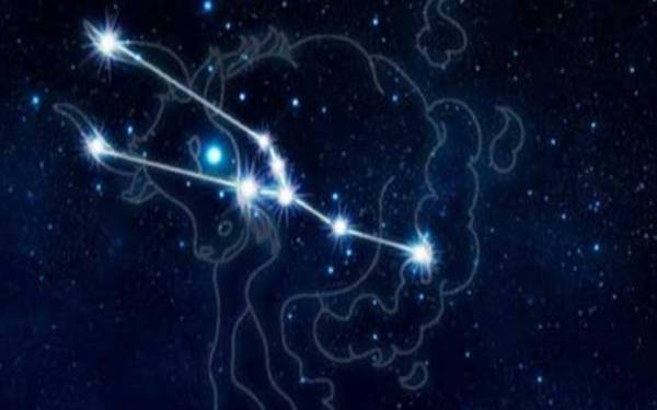 哪些星座女最有皇后的范