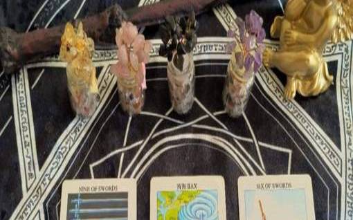 塔罗牌宝剑六逆位是什么意思，宝剑六逆位代表什么