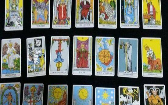 塔罗牌中国王和死神的相似点 塔罗牌中国王和死神的相似点