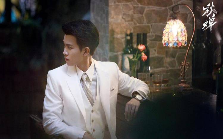 梦见穿白西装 梦见穿白西装