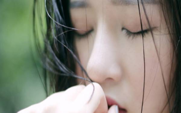 天蝎女对人死心的表现是什么 天蝎女对人死心的表现是什么