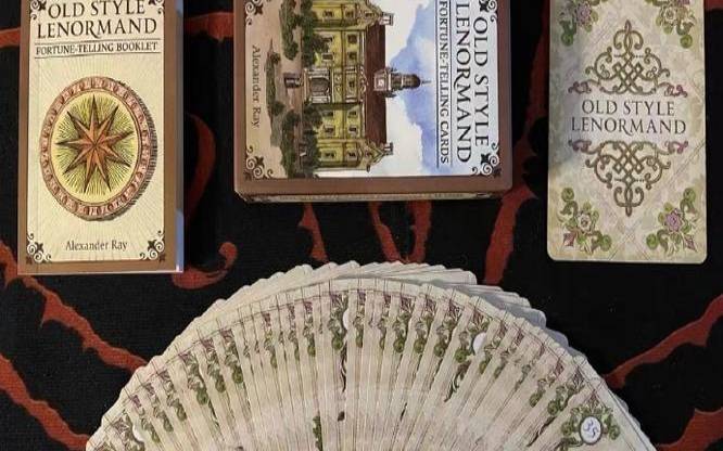 塔罗测试他心疼我吗