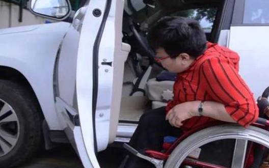 梦见开车撞死人
