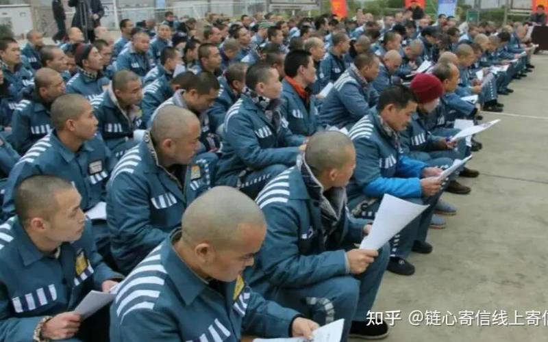 梦见自己坐牢进监狱挨打,男人梦见进监狱 梦见自己坐牢进监狱挨打,男人梦见进监狱