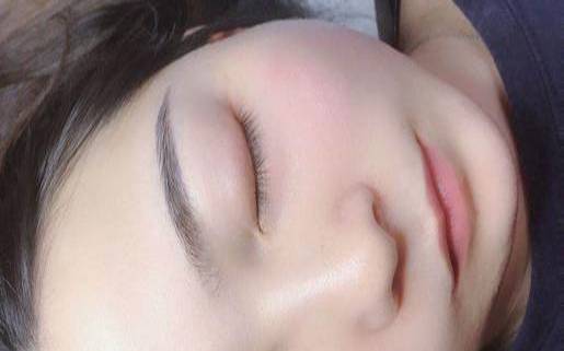 梦见眉毛生长（梦见眉毛生长很旺盛）