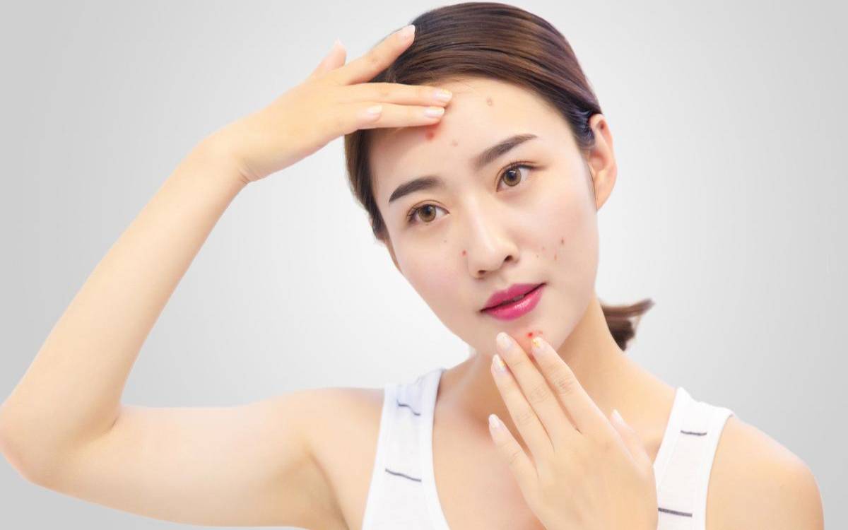 梦见皮肤表面长东西（梦见自己皮肤变得特别好）