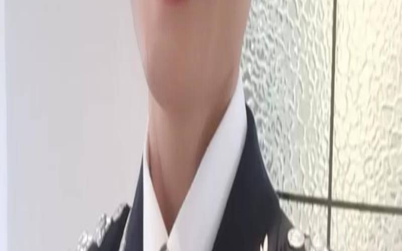 已婚女人梦见警察抓别人（已婚妇女梦见警察）