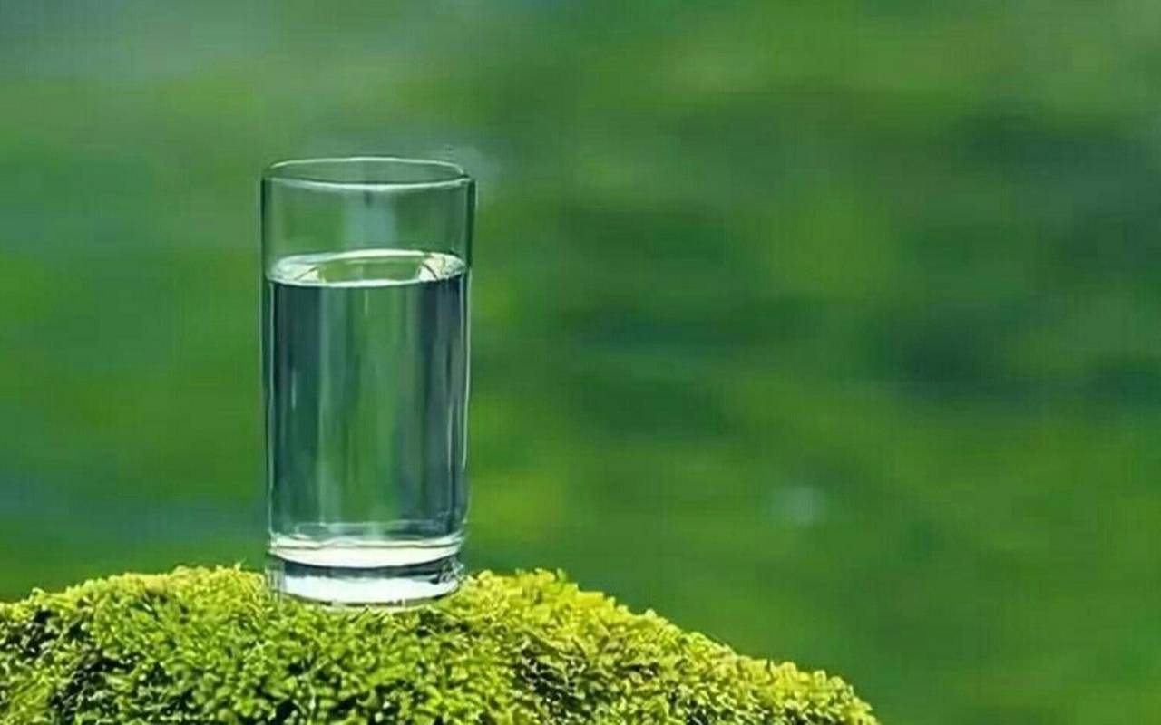 梦见喝水饮水什么意思（梦见带孩子去医院）