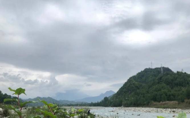 梦见河床涨水（梦见水床什么意思）