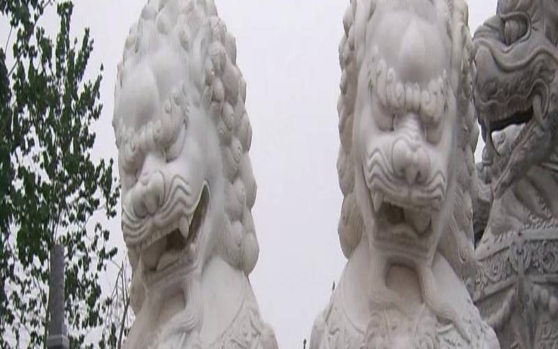 古代门前石狮子有什么用处（门前石狮子有什么讲究）