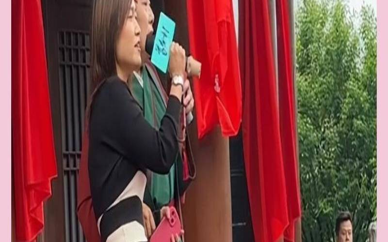 奇葩的相亲会,相亲最容易成功的女人