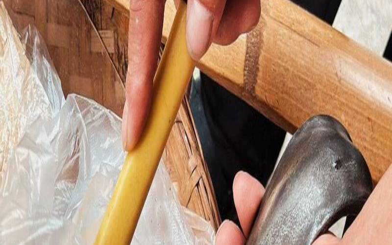 梦见扁担是吉兆（梦见自己挑担子行走）