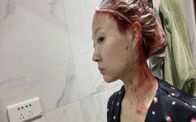 梦到染头发怎么回事（女人梦见染头发的预兆）