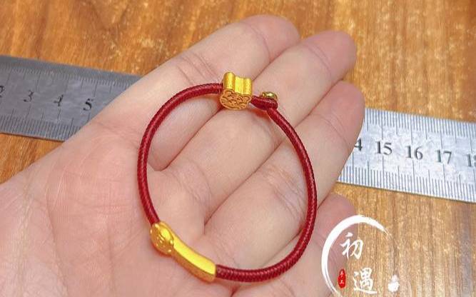 虎本命年戴什么首饰好（本命年的财运怎么样）