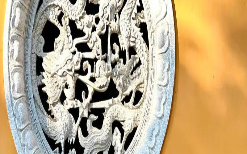 单身女人梦见寺庙（已婚女人梦见寺庙）