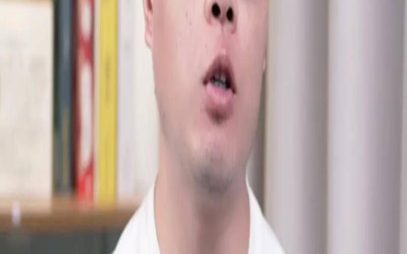 双重标准的女人（对自己对别人双重标准）