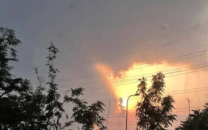 梦到太阳在雨中照耀自己（梦见太阳雨好兆头）