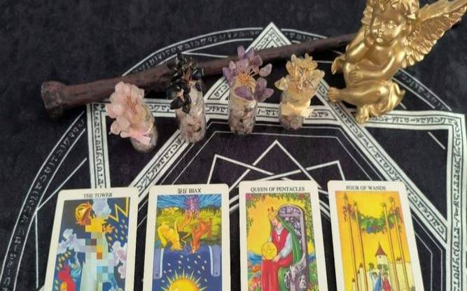 塔罗测适合什么行业(塔罗占卜我俩会和好吗)