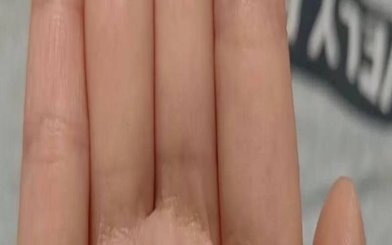 财星是女人的感情线（八字中哪些是财星）